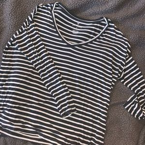 American Eagle shirt